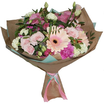 Нежный букет из розовых гербер, гербера розовая , эустома  розовая, роза кустовая розовая с доставкой в Екатеринбурге